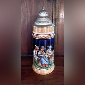 German Beer Stein w/ Pewter Lid King Original 300 Luster Large Woman Knitting